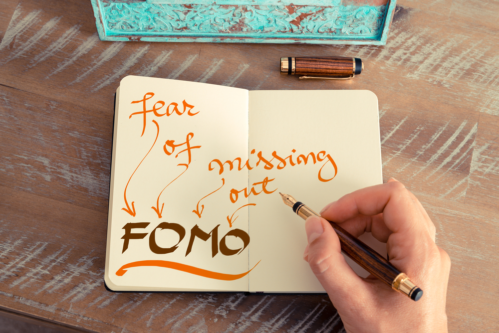 fomo sign
